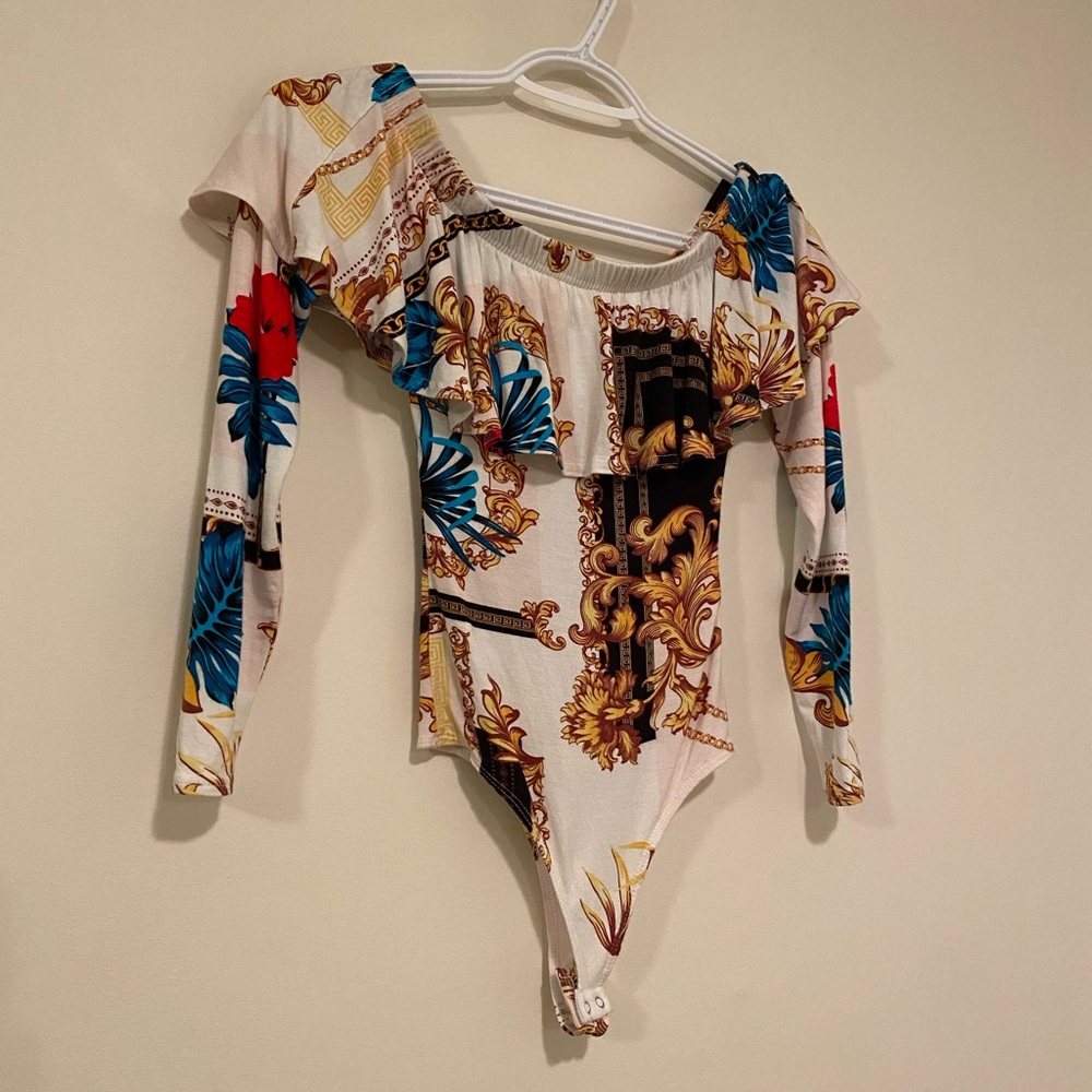 Guess Off the Shoulder Bodysuit